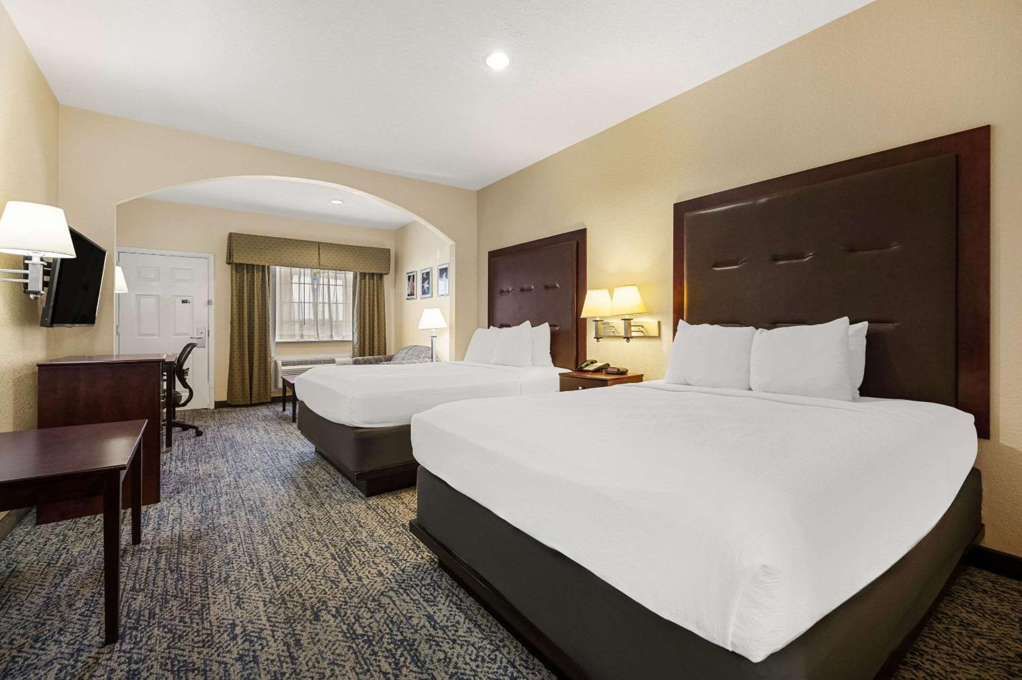 Quality & Hotel